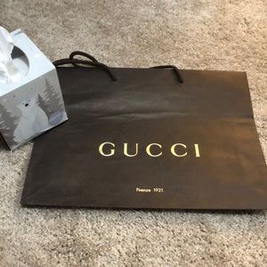 Authentic Gucci shopping bag